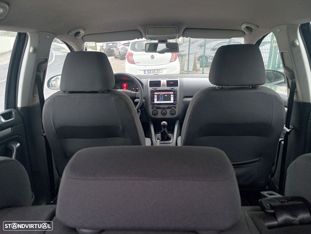 VW Golf 2.0 TDi Confortline - 15