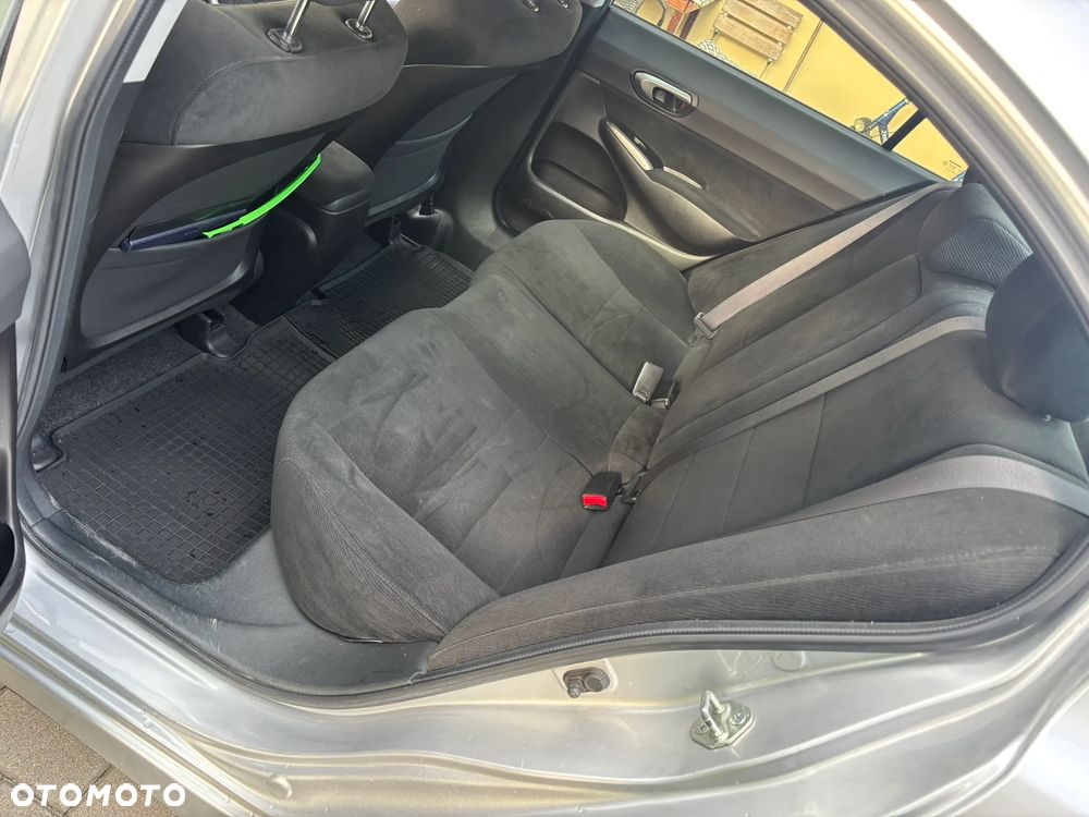 Honda Civic 1.8 Executive - 14