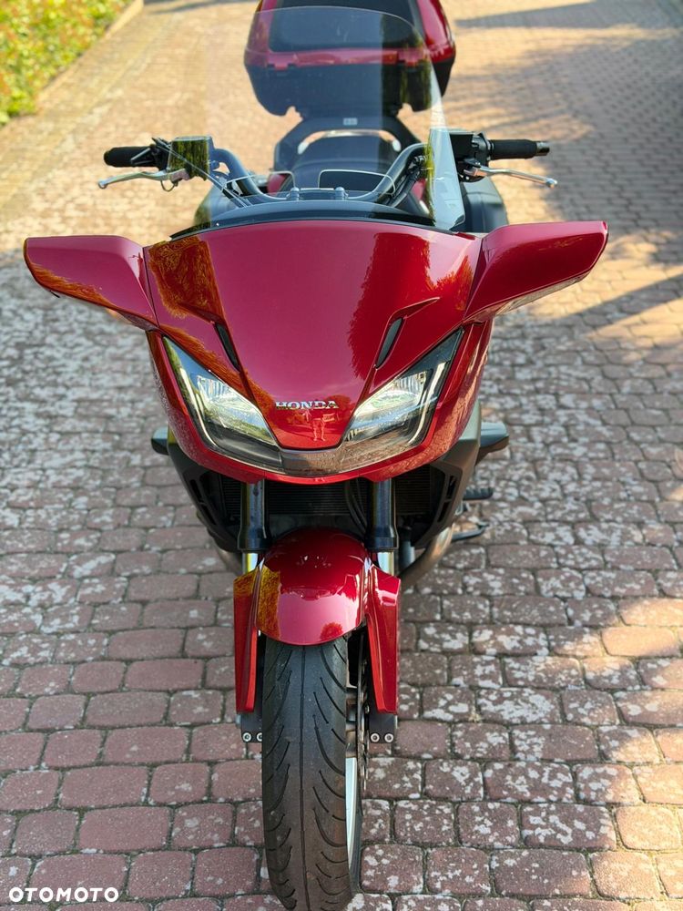 Honda CTX - 9