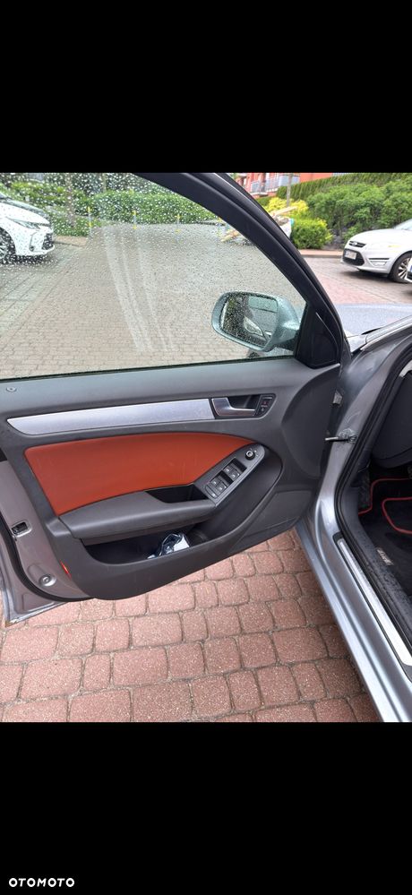 Audi A4 Avant 2.0 TDI DPF multitronic Attraction - 12