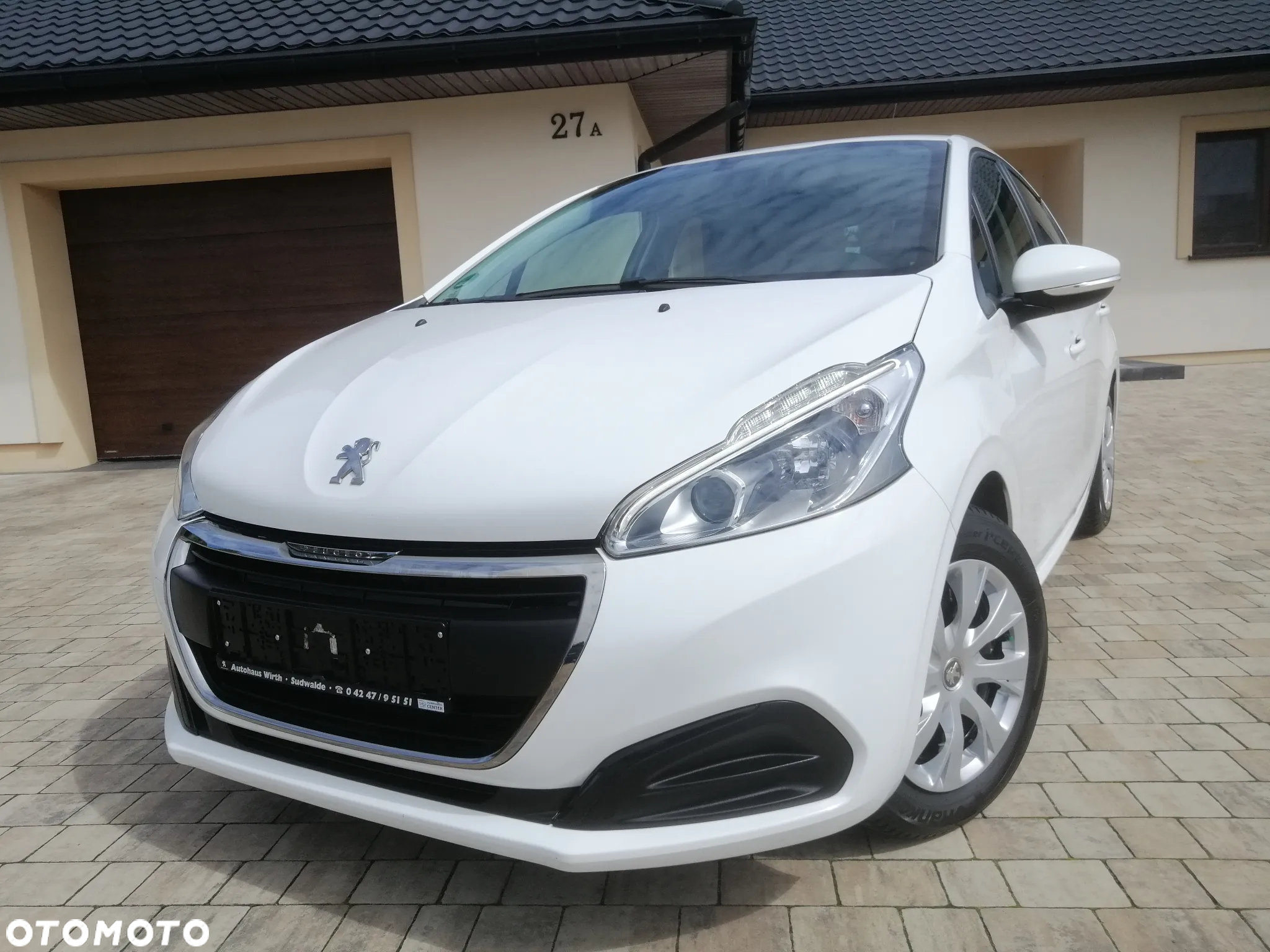 Peugeot 208 PureTech 82 Start & Stop Allure - 2