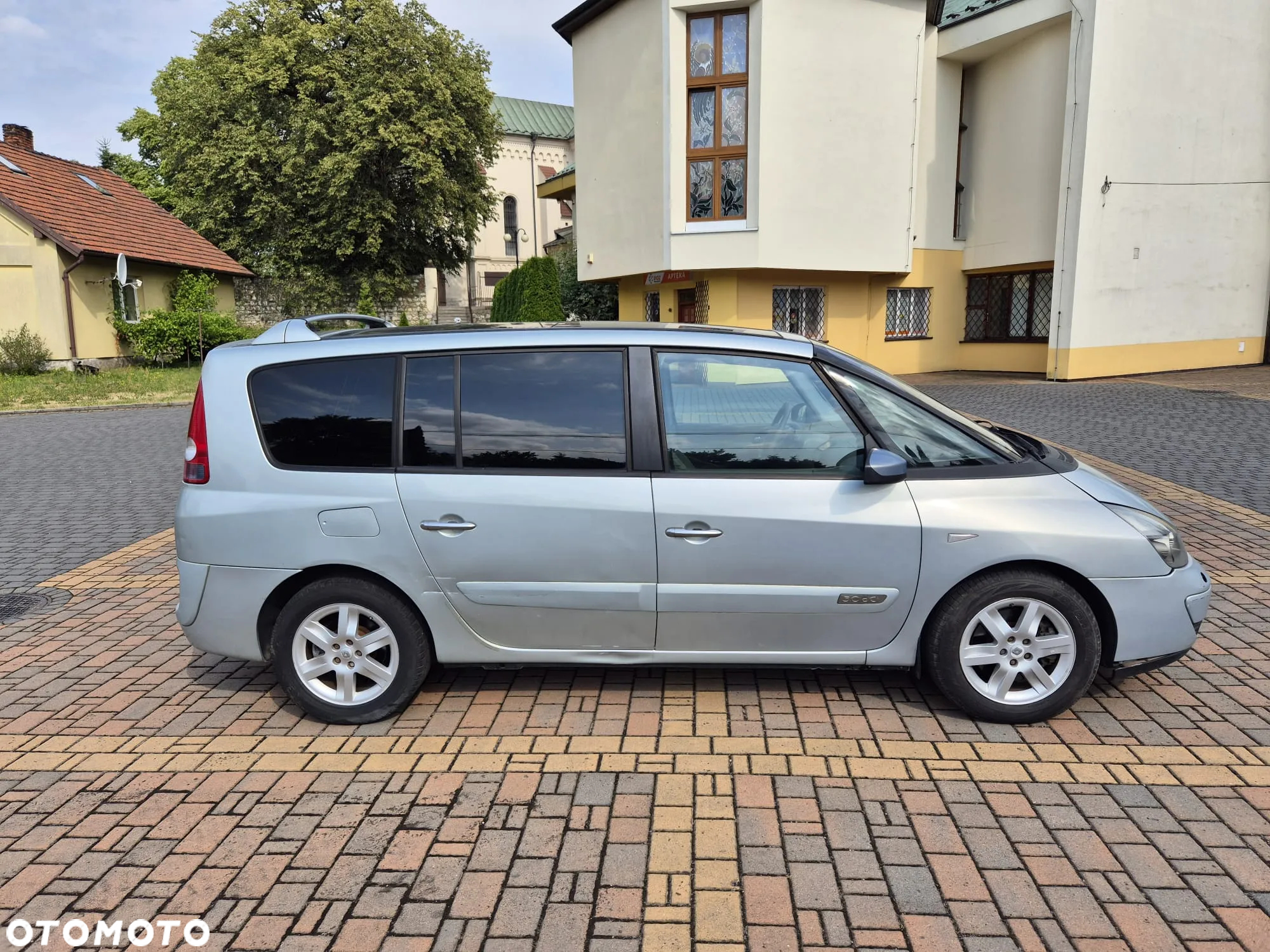 Renault Espace 3.0 dCi Initiale - 7