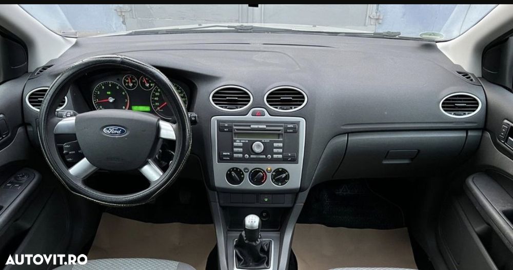 Ford Focus - 6