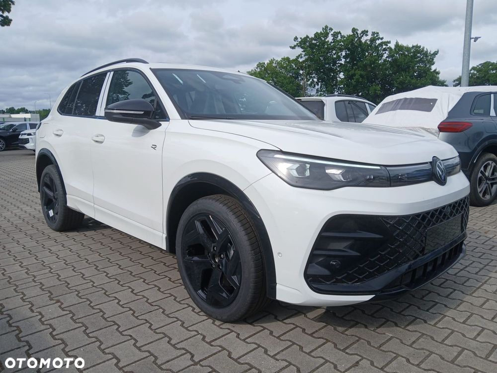 Volkswagen Tiguan - 4