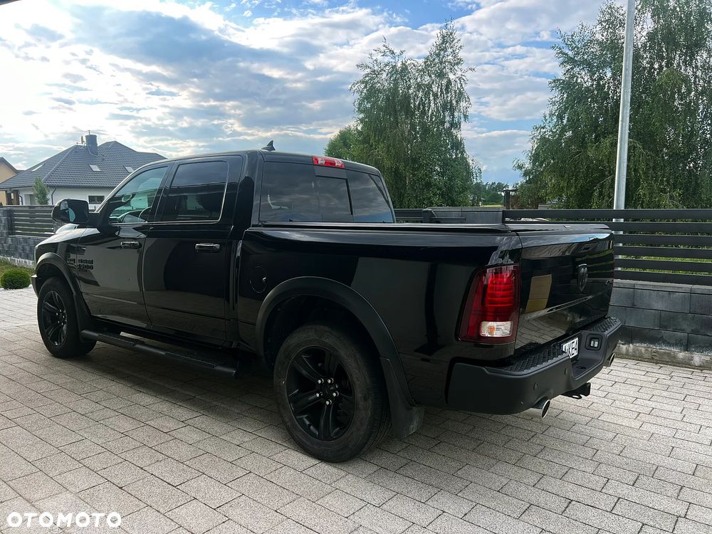 Dodge RAM - 10