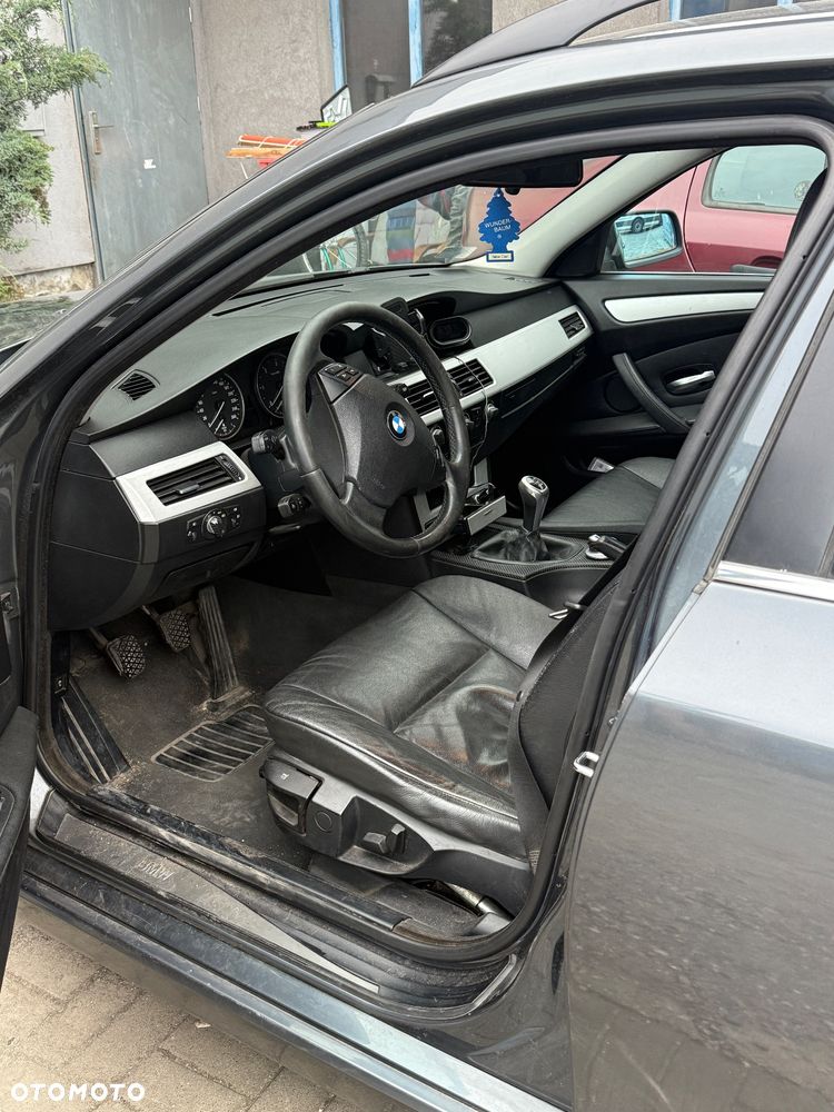 BMW Seria 5 520d - 6