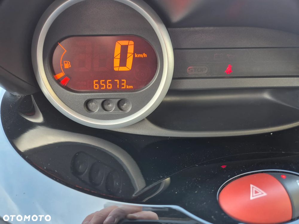 Renault Twingo 1.2 16V Dynamique - 21