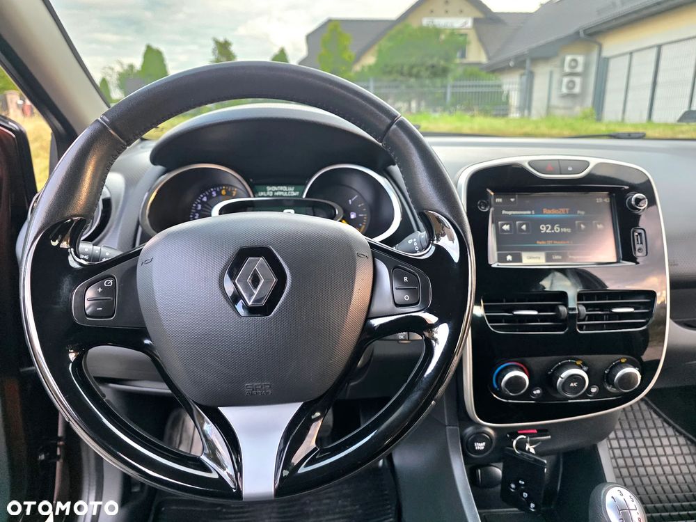 Renault Clio - 14