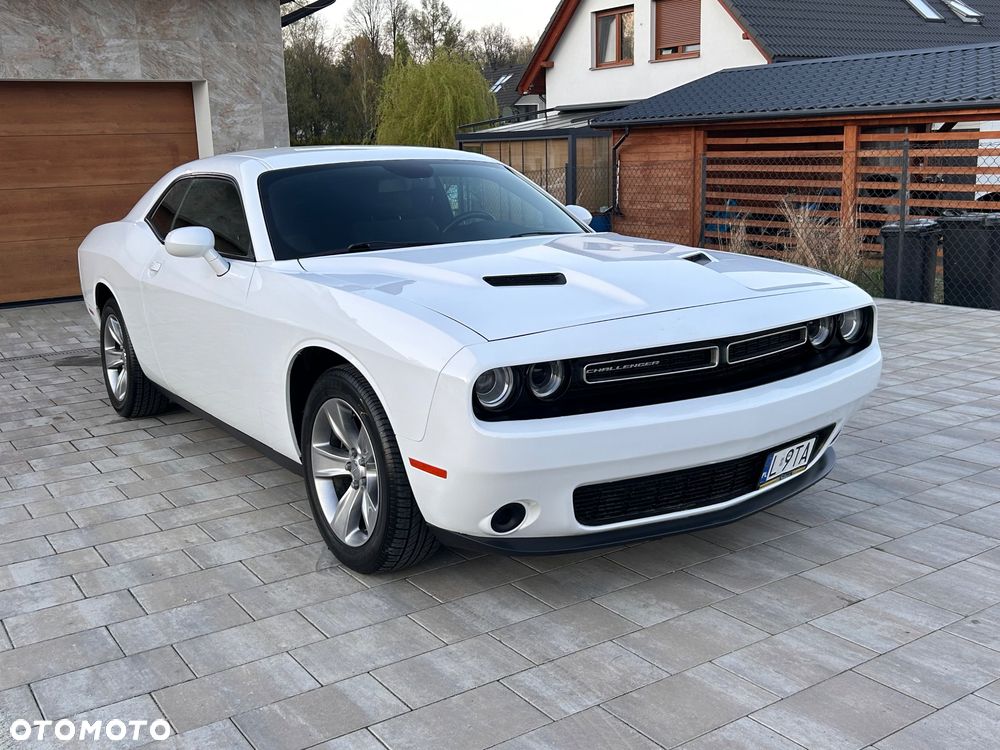 Dodge Challenger Automatik SXT Plus - 2