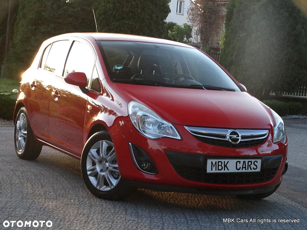 Opel Corsa 1.4 16V Satellite - 11