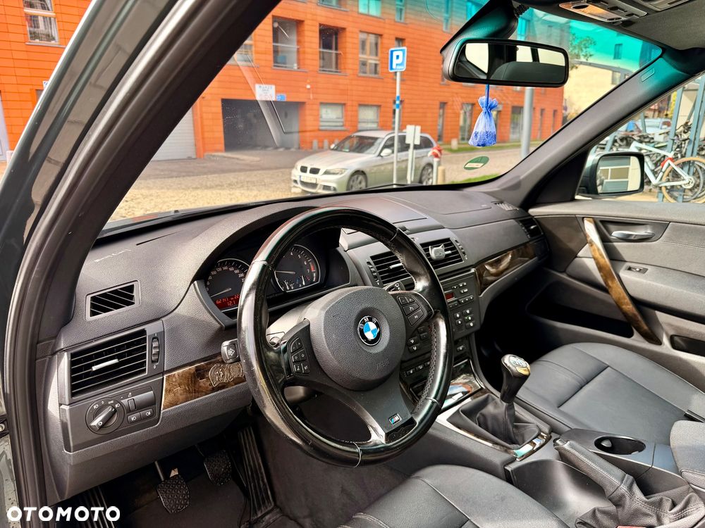 BMW X3 2.0i - 16