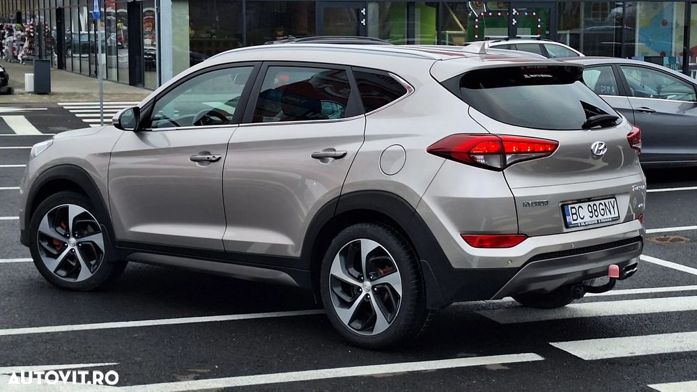 Hyundai Tucson blue 2.0 CRDi 4WD Aut. Premium - 3