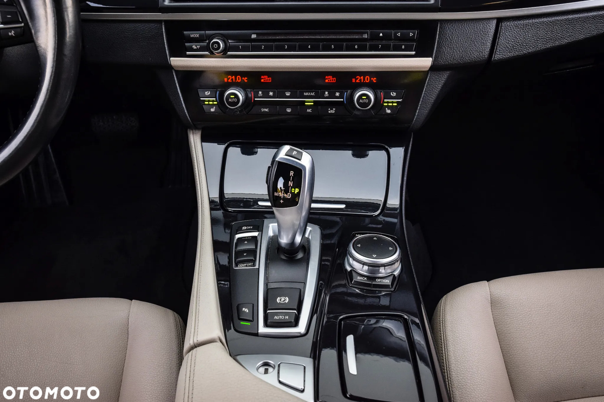 BMW Seria 5 518d Luxury Line sport - 34