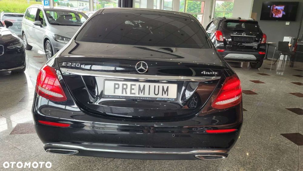 Mercedes-Benz Klasa E - 6