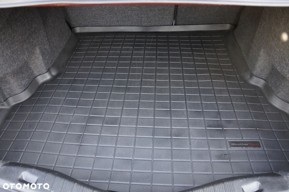 Ford Mondeo 2.0 EcoBoost Titanium - 32