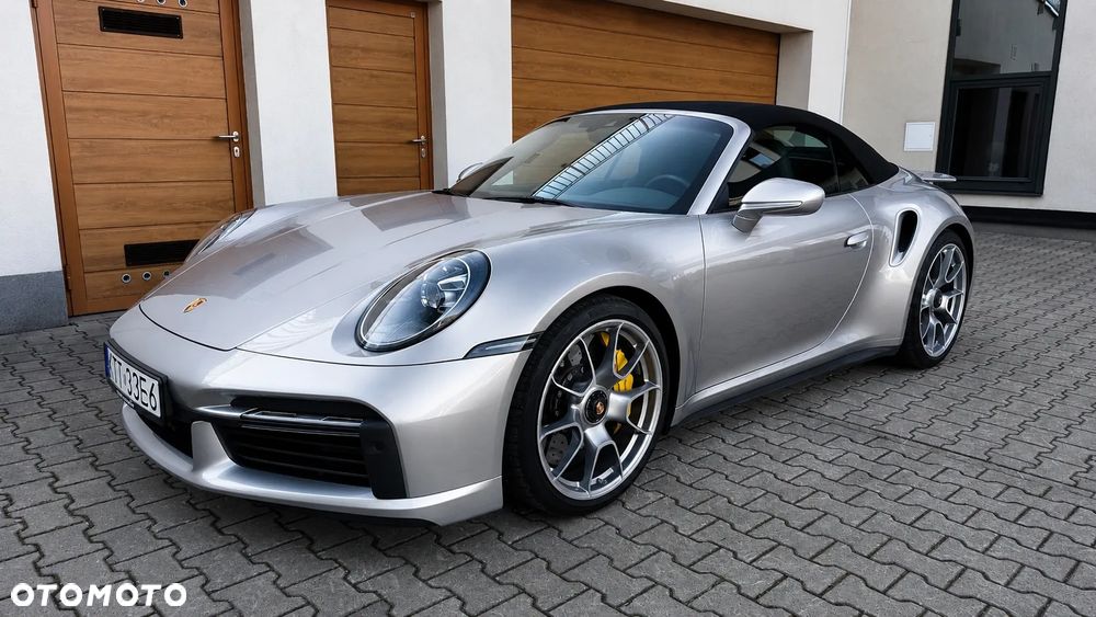 Porsche 911 Turbo S - 1