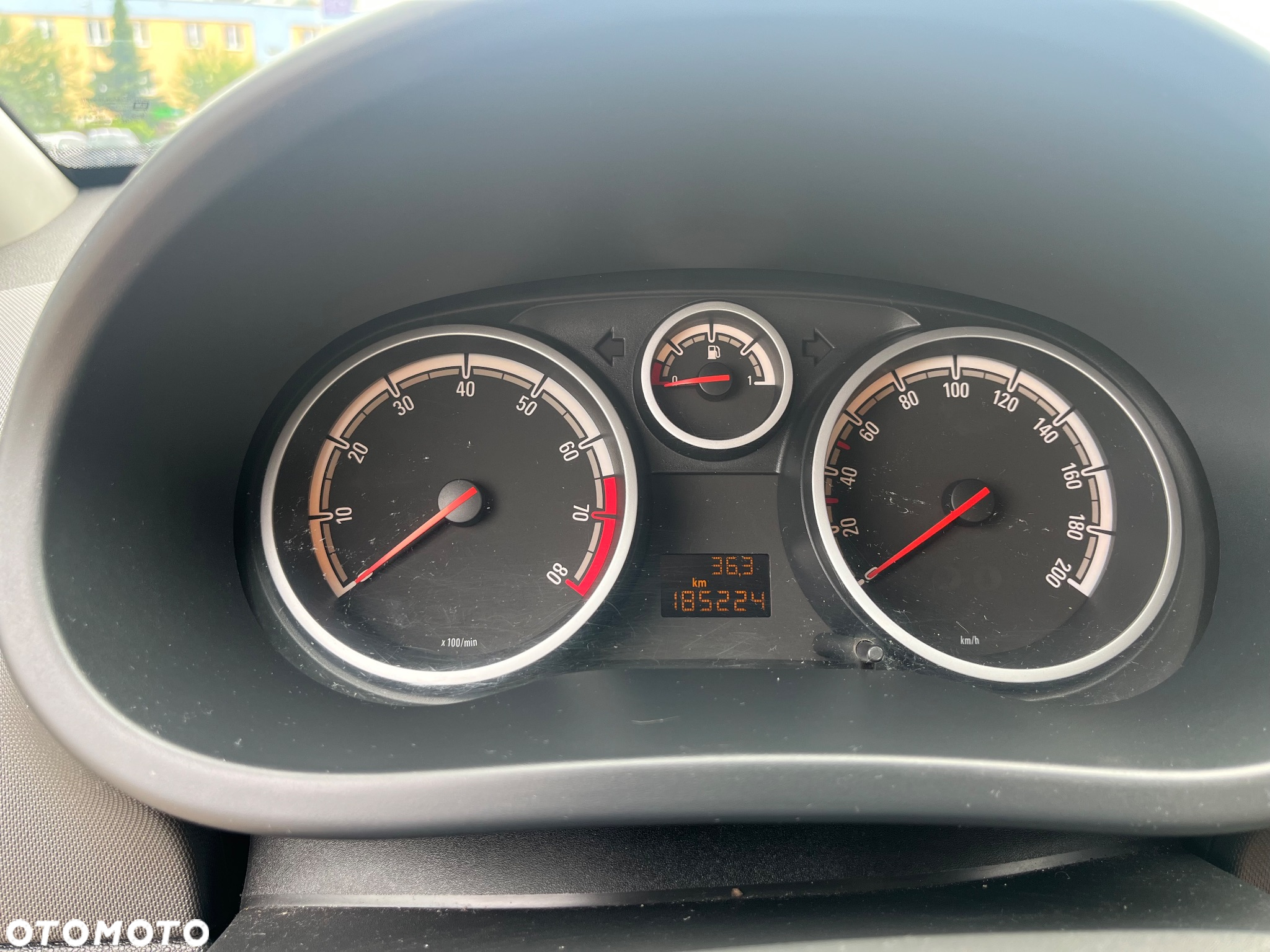 Opel Corsa 1.0 12V - 18