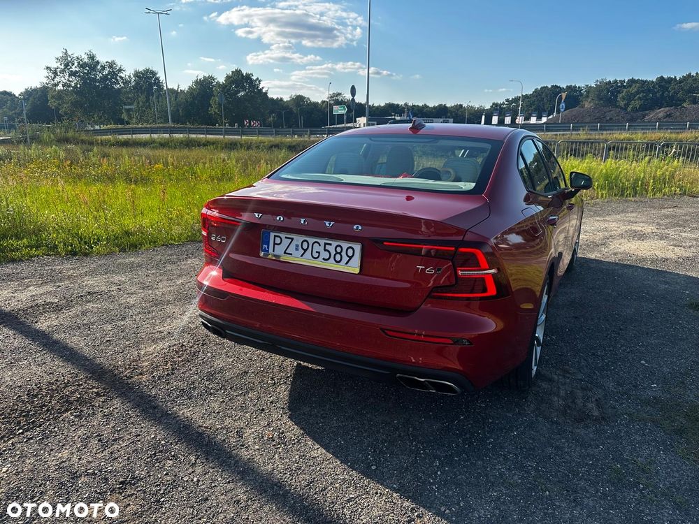 Volvo S60 T6 AWD Momentum Pro - 3