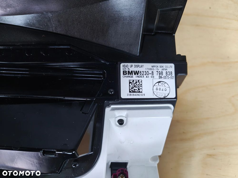 BMW X5 G05 wyświetlacz ekran Head UP 8798838 - 4