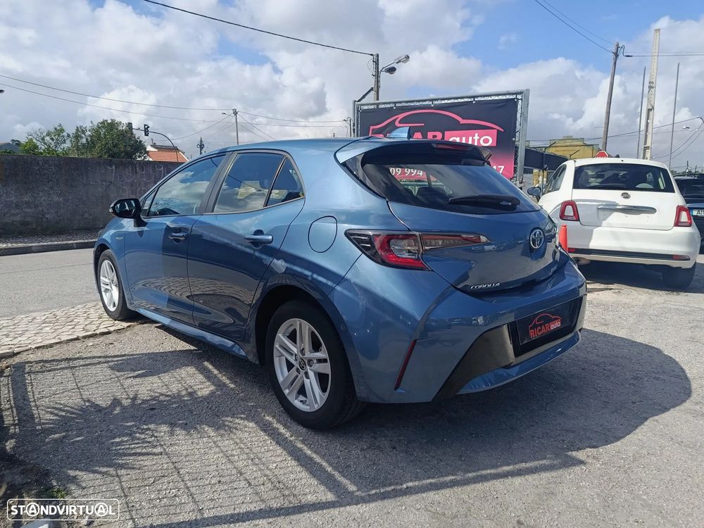 Toyota Corolla 1.8 Hybrid Comfort - 4