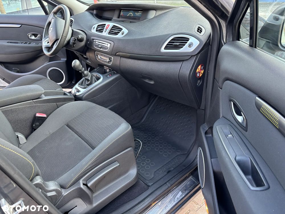 Renault Scenic Energy dCi 110 Start & Stop Dynamique - 16