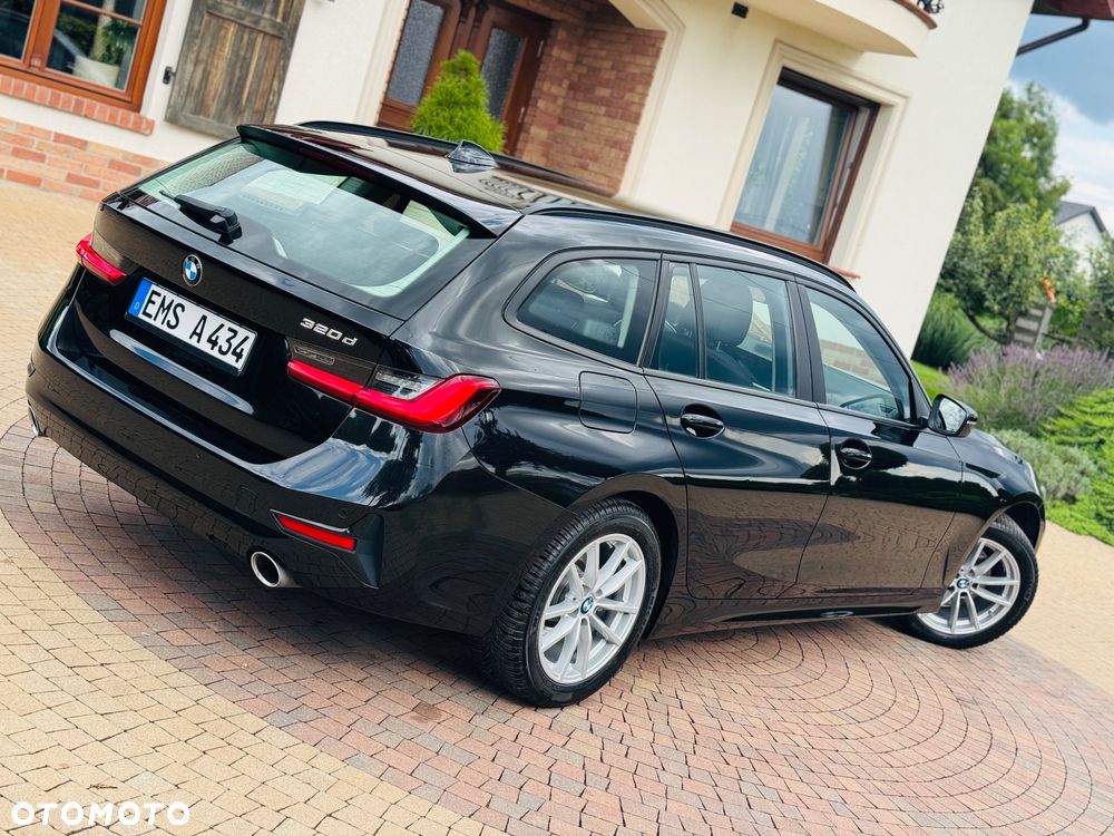BMW Seria 3 320d Touring Advantage - 3