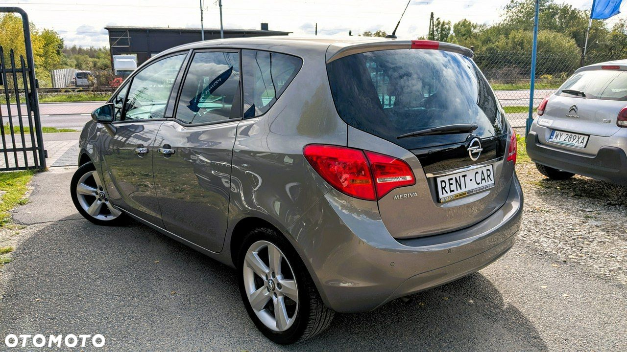 Opel Meriva - 8
