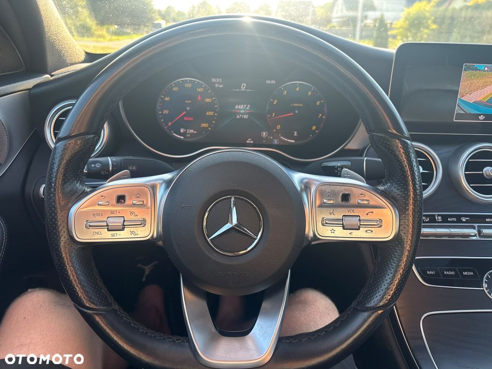 Mercedes-Benz Klasa C 300 9G-TRONIC - 14