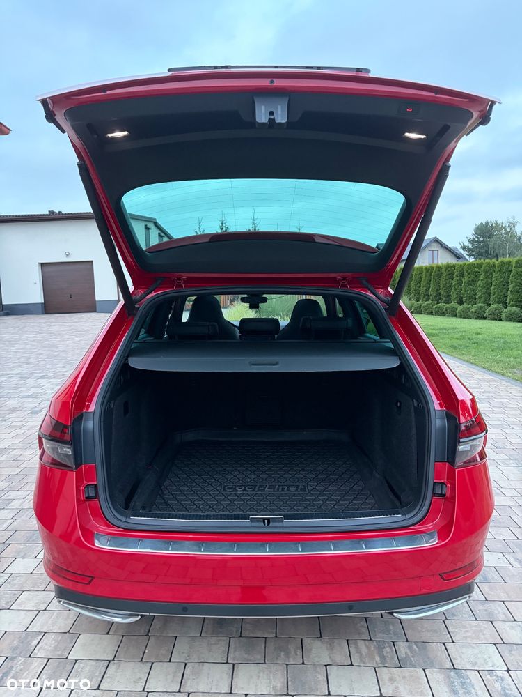 Skoda Superb 2.0 TDI SCR 4x4 Sportline DSG - 11