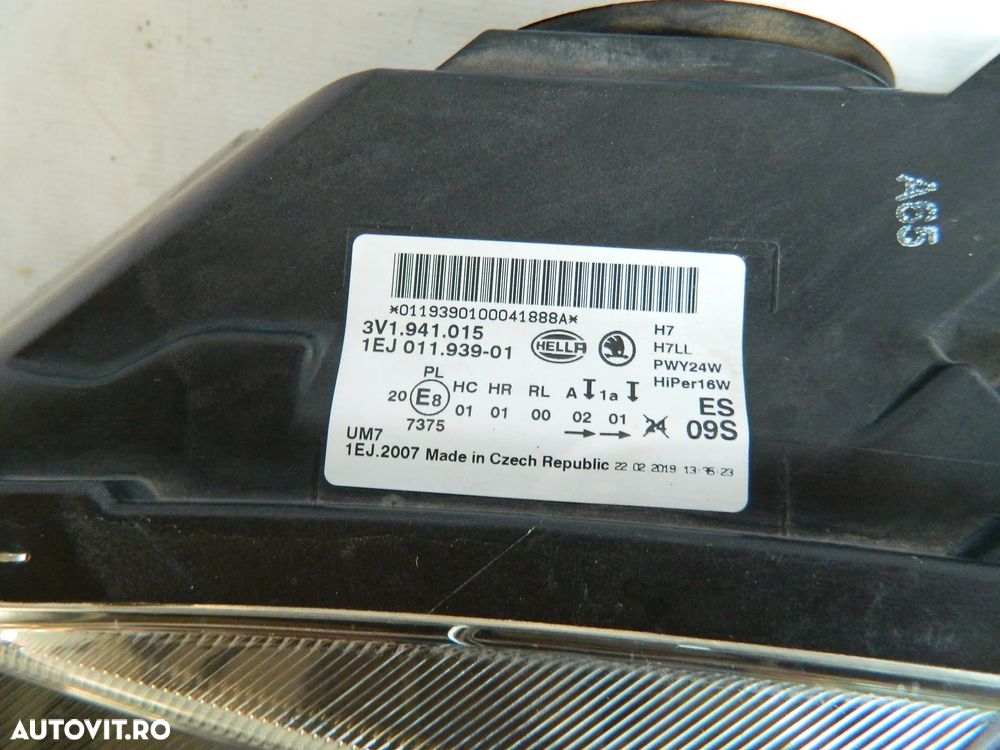 Far stanga halogen Skoda Superb Facelift 2019-2022 cod 3V1941015 - 4