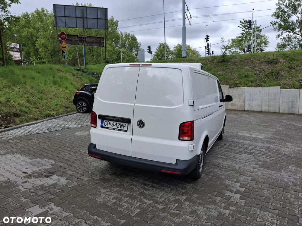 Volkswagen Transporter - 4
