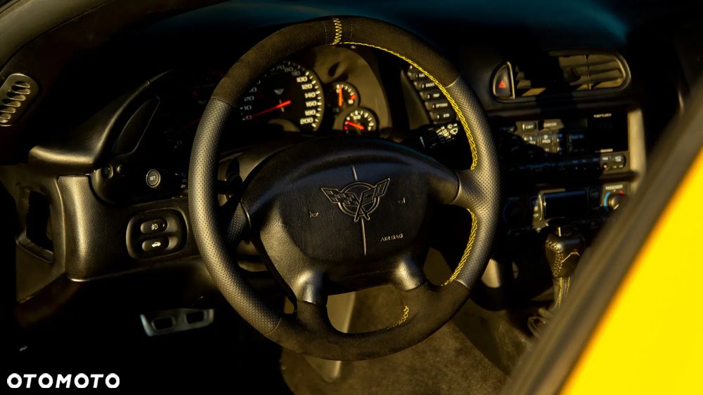 Chevrolet Corvette 5.7 - 11