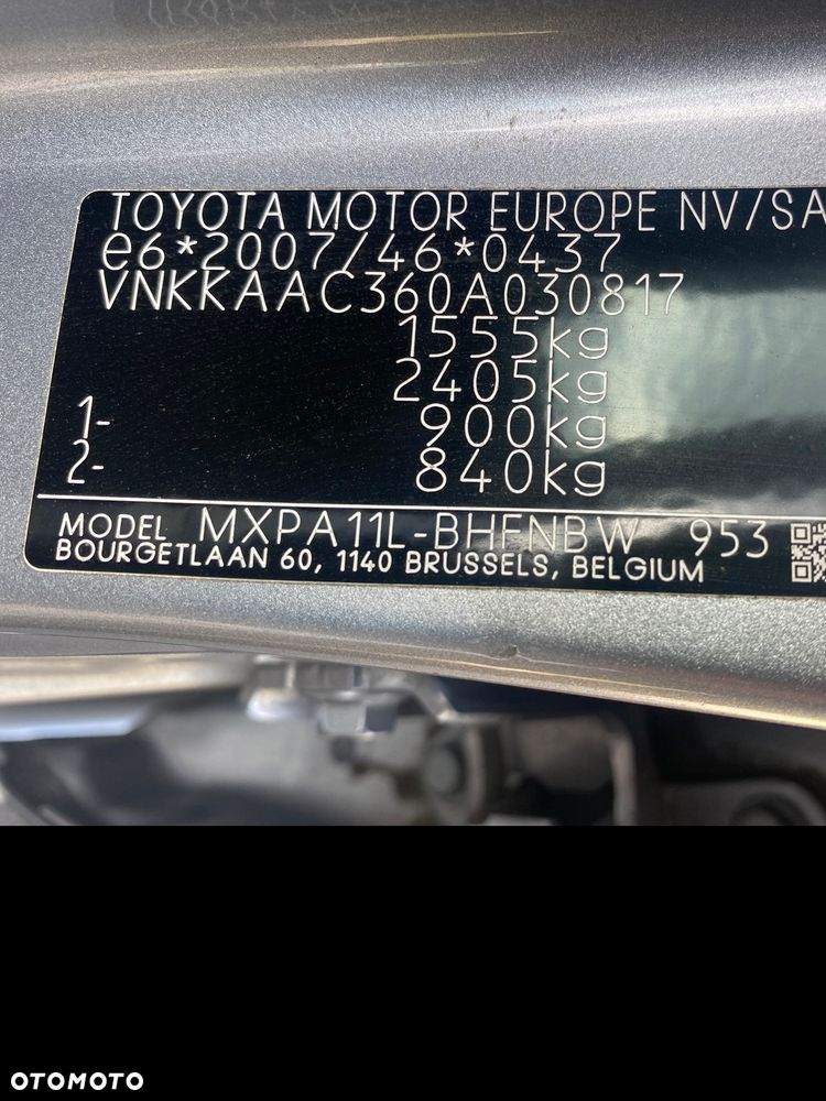 Toyota Yaris 1.5 Comfort - 10