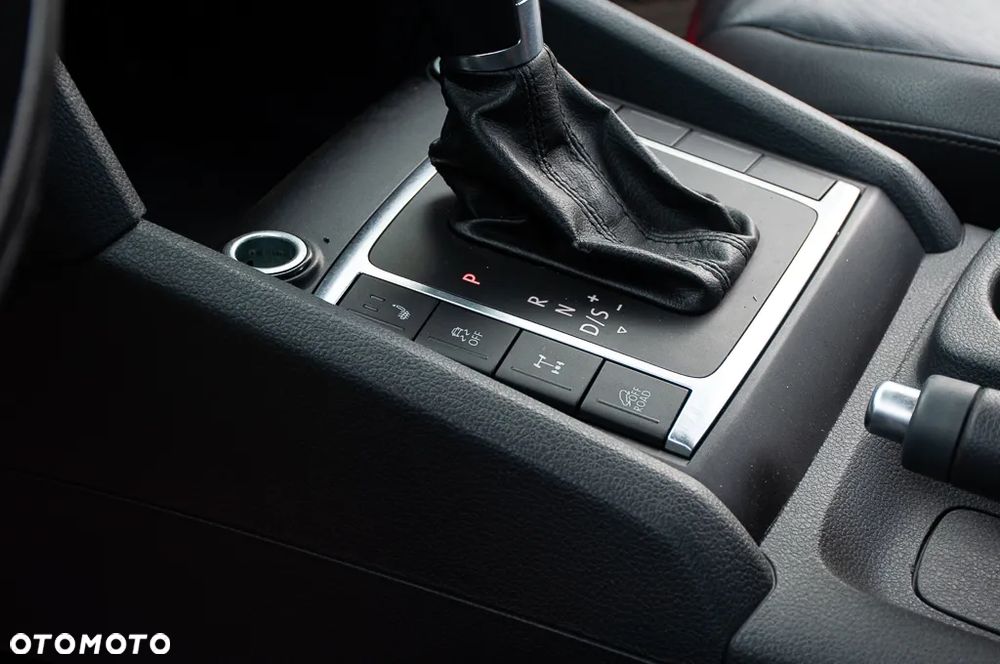 Volkswagen Amarok DC 2.0 BiTDI 4Mot Trendline - 16