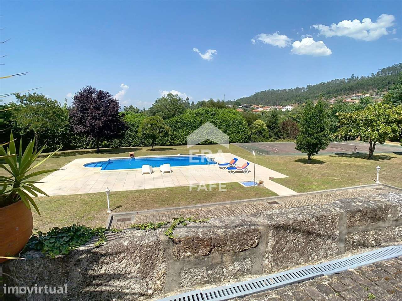 Terreno, 5 000 m², Cepães e Fareja - Grande imagem: 3/4