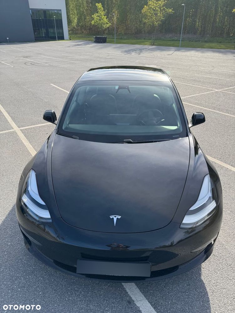 Tesla Model 3 Premium Langstreckenbatterie AWD Dual Motor - 2