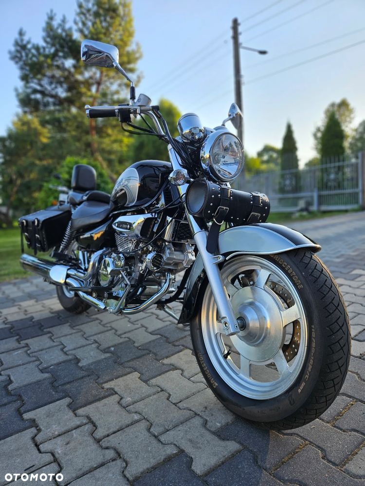 Hyosung GV - 1