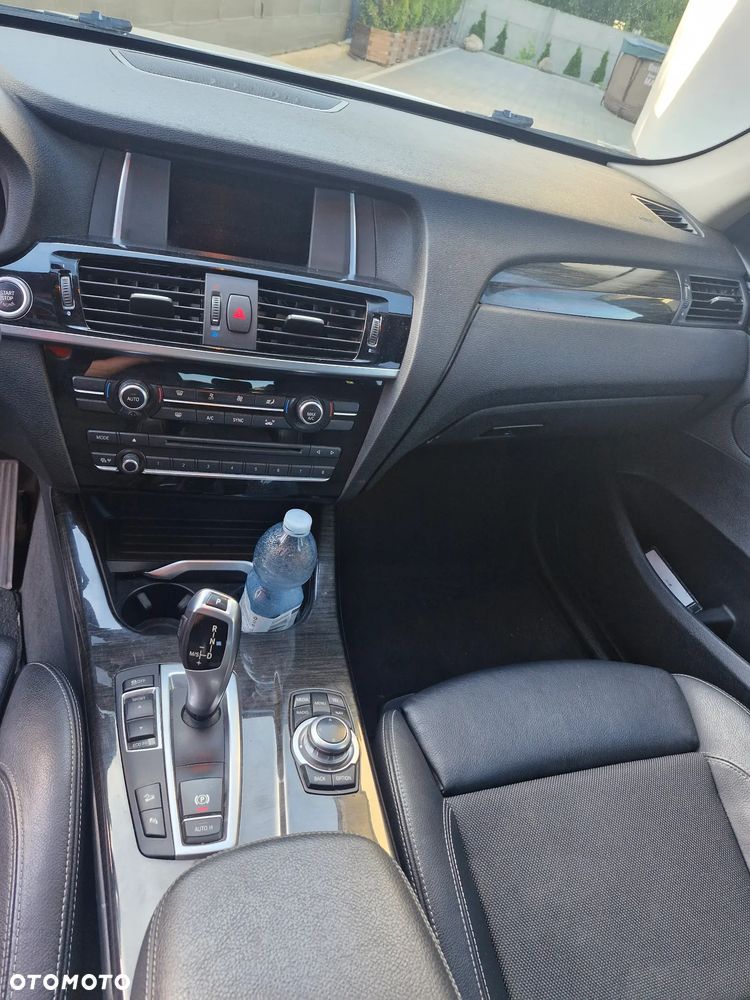BMW X3 xDrive20d xLine - 9