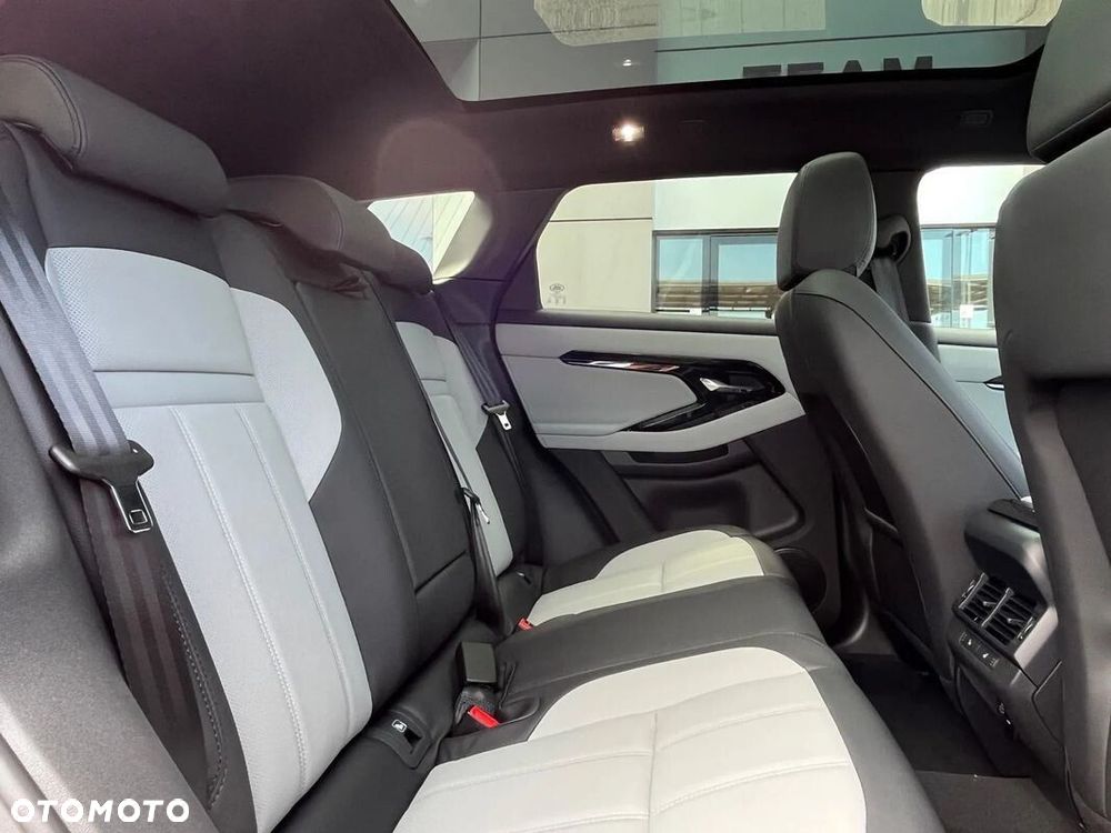 Land Rover Range Rover Evoque - 11