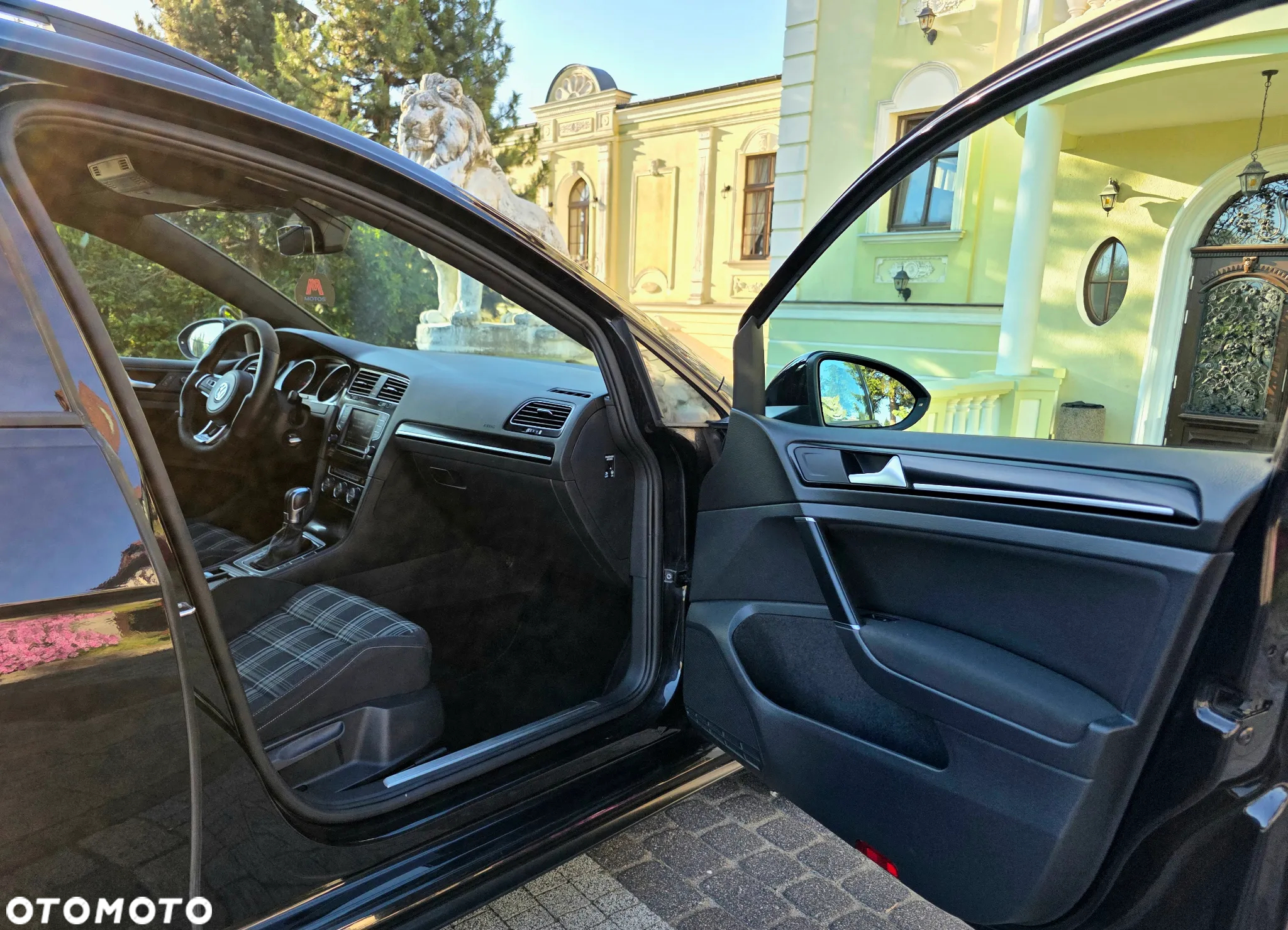 Volkswagen Golf VII 2.0 TDI BMT GTD DSG - 23