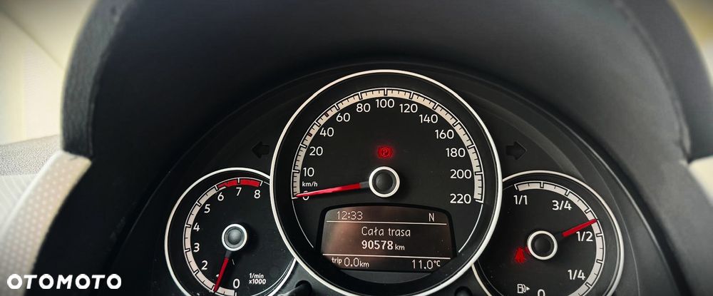 Volkswagen up! - 16