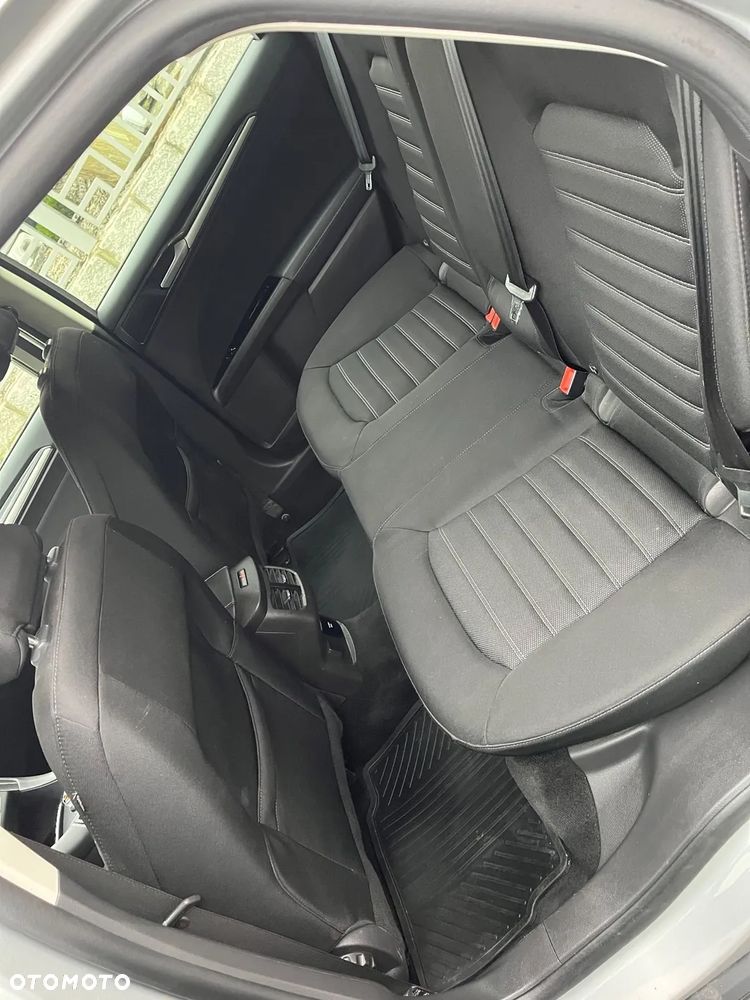 Ford Mondeo - 10