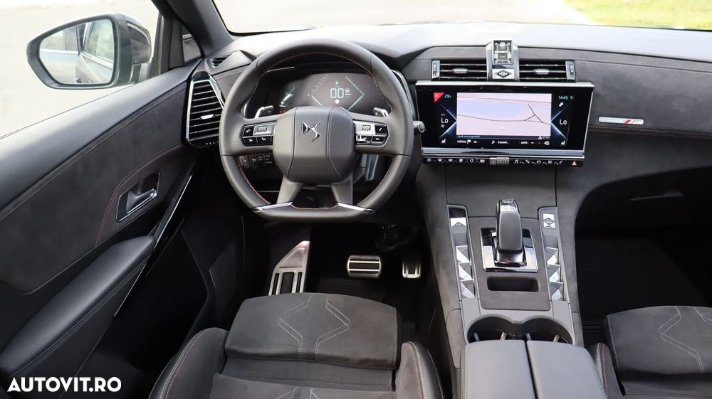 DS Automobiles DS 7 Crossback 1.6 PHeV FWD 225 EAT8 PERFORMANCE LINE + - 19