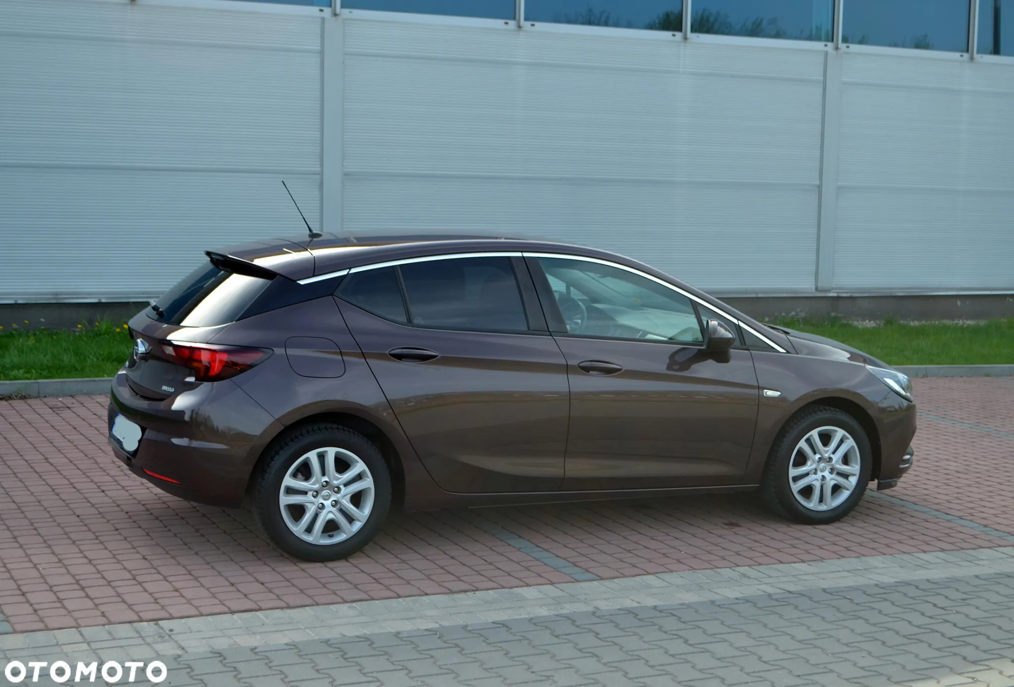 Opel Astra V 1.4 T Dynamic - 24