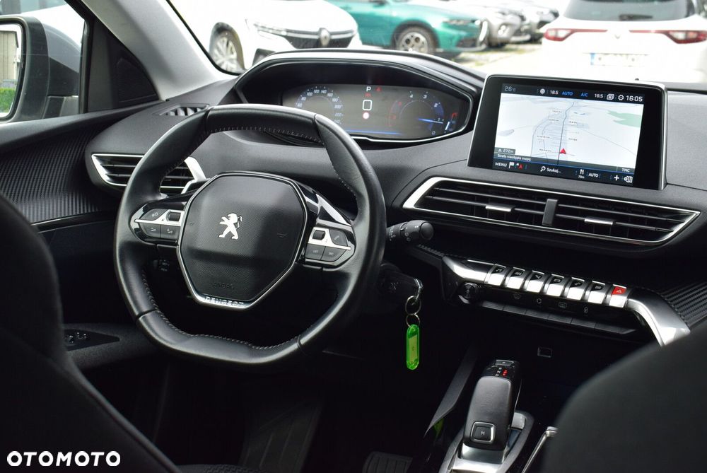 Peugeot 3008 1.5 BlueHDi Active S&S EAT8 - 12