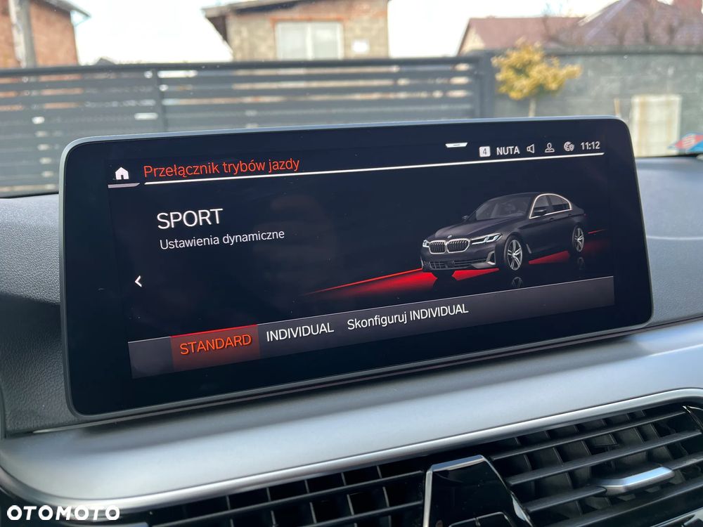 BMW Seria 5 530i GPF Luxury Line - 27