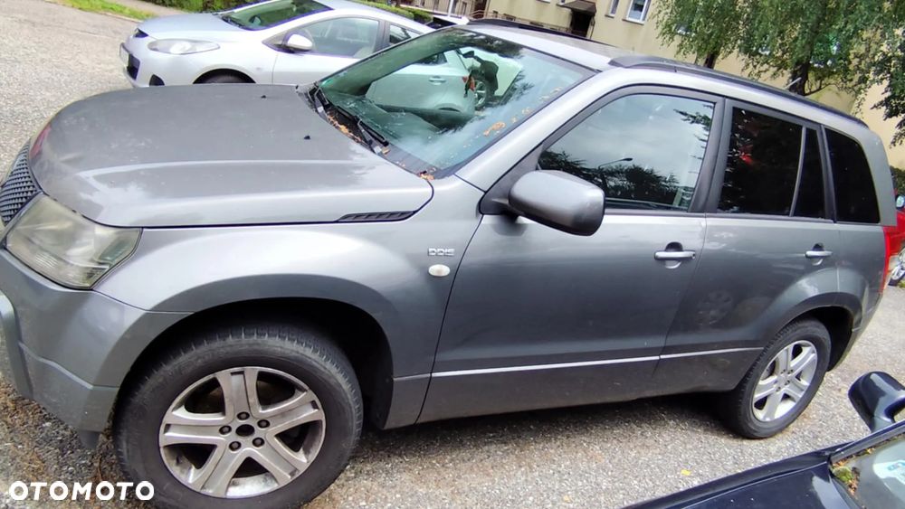 Suzuki Grand Vitara 1.9 DDiS - 1