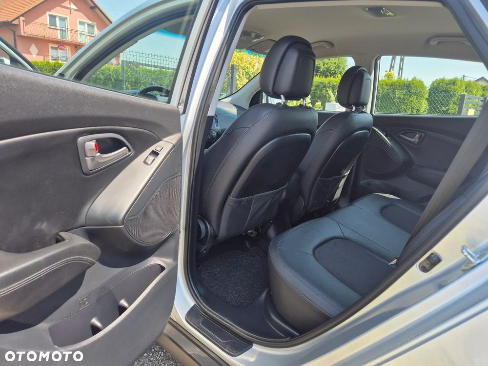 Hyundai ix35 blue 1.6 2WD Finale Silver - 25