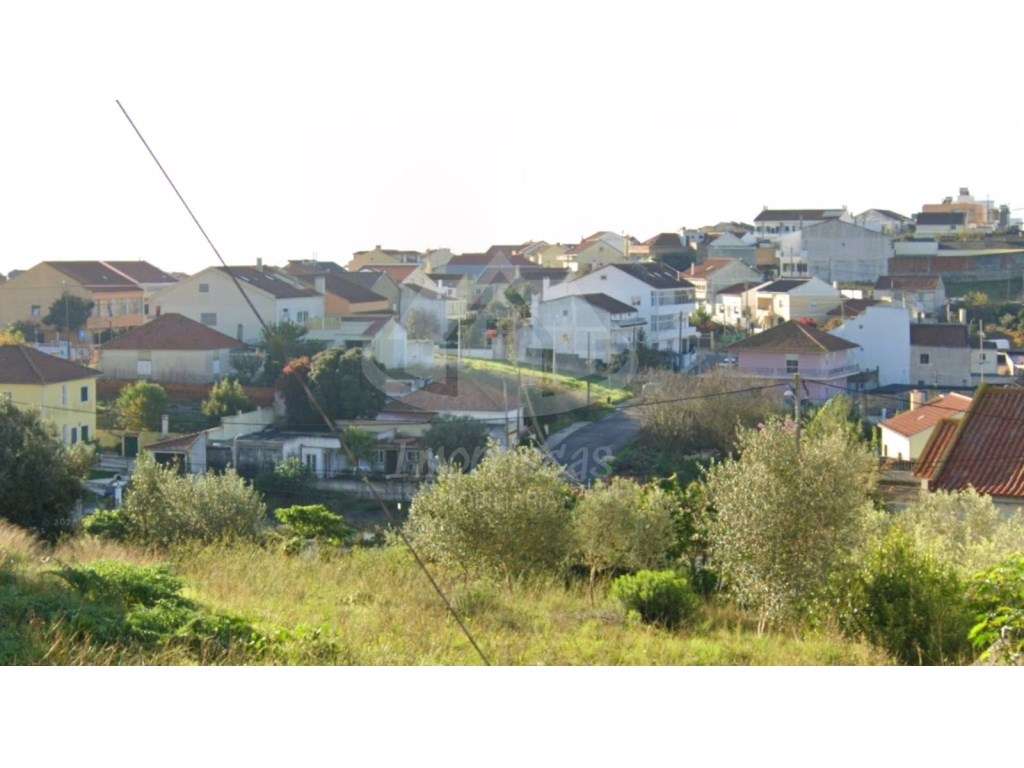 Terreno urbano com 277 m² e vista serra, Santa Iria de Azóia - Grande imagem: 2/5