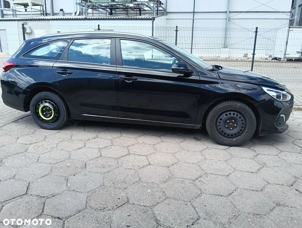 Hyundai i30 1.4 T-GDI YES - 4